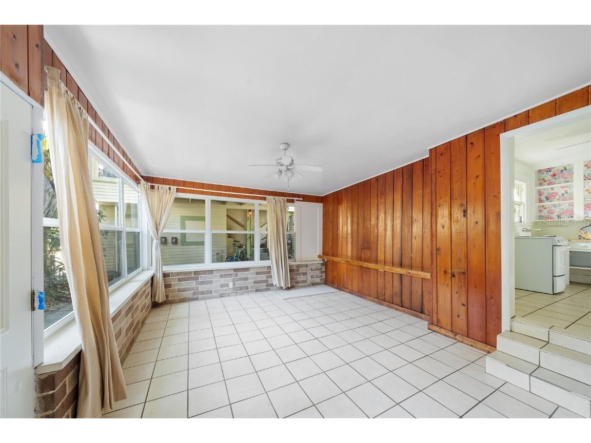 708 Grove Street N Saint Petersburg FL 33701 TB8451524 image3