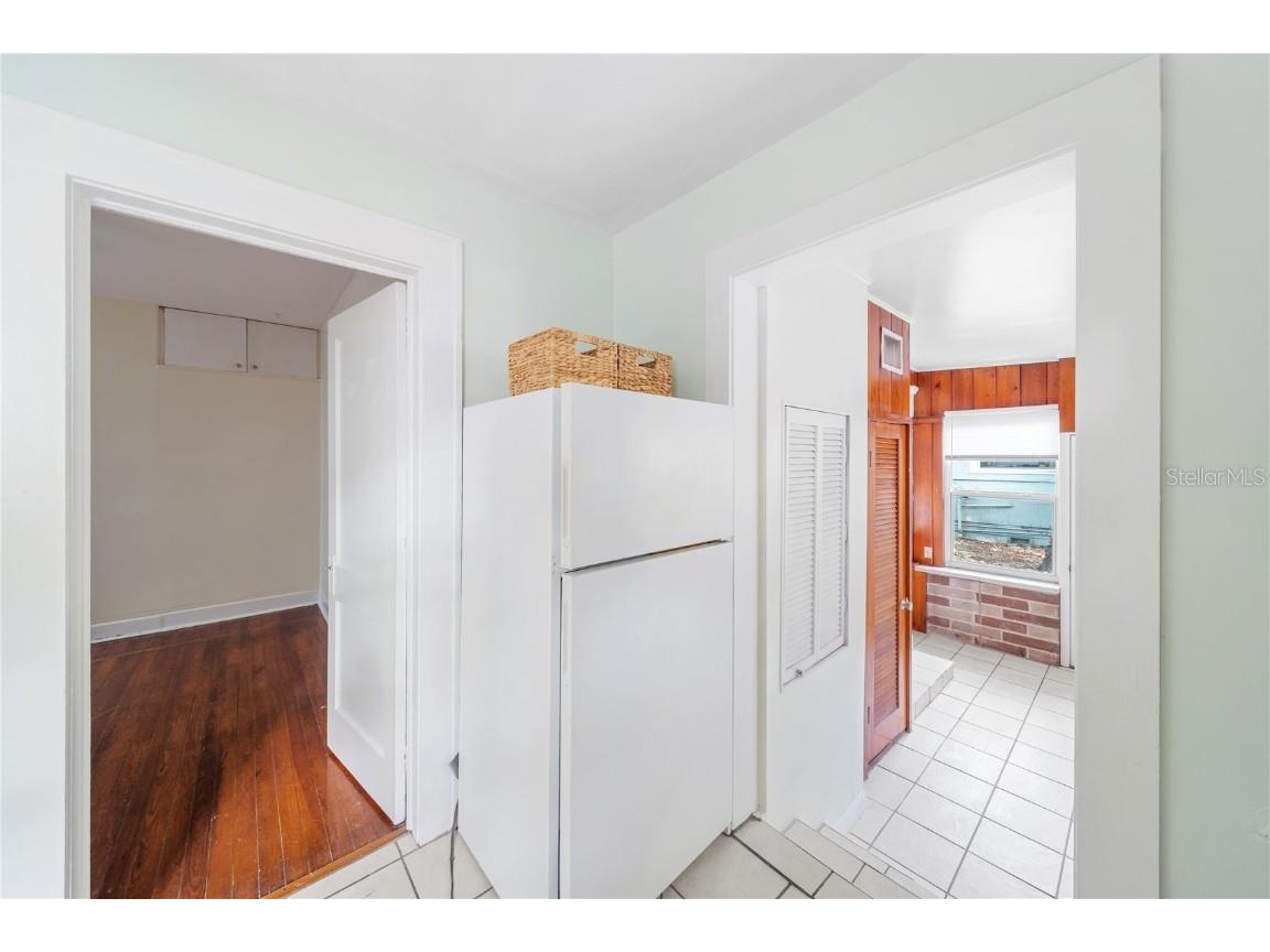 708 Grove Street N Saint Petersburg FL 33701 TB8451524 image7