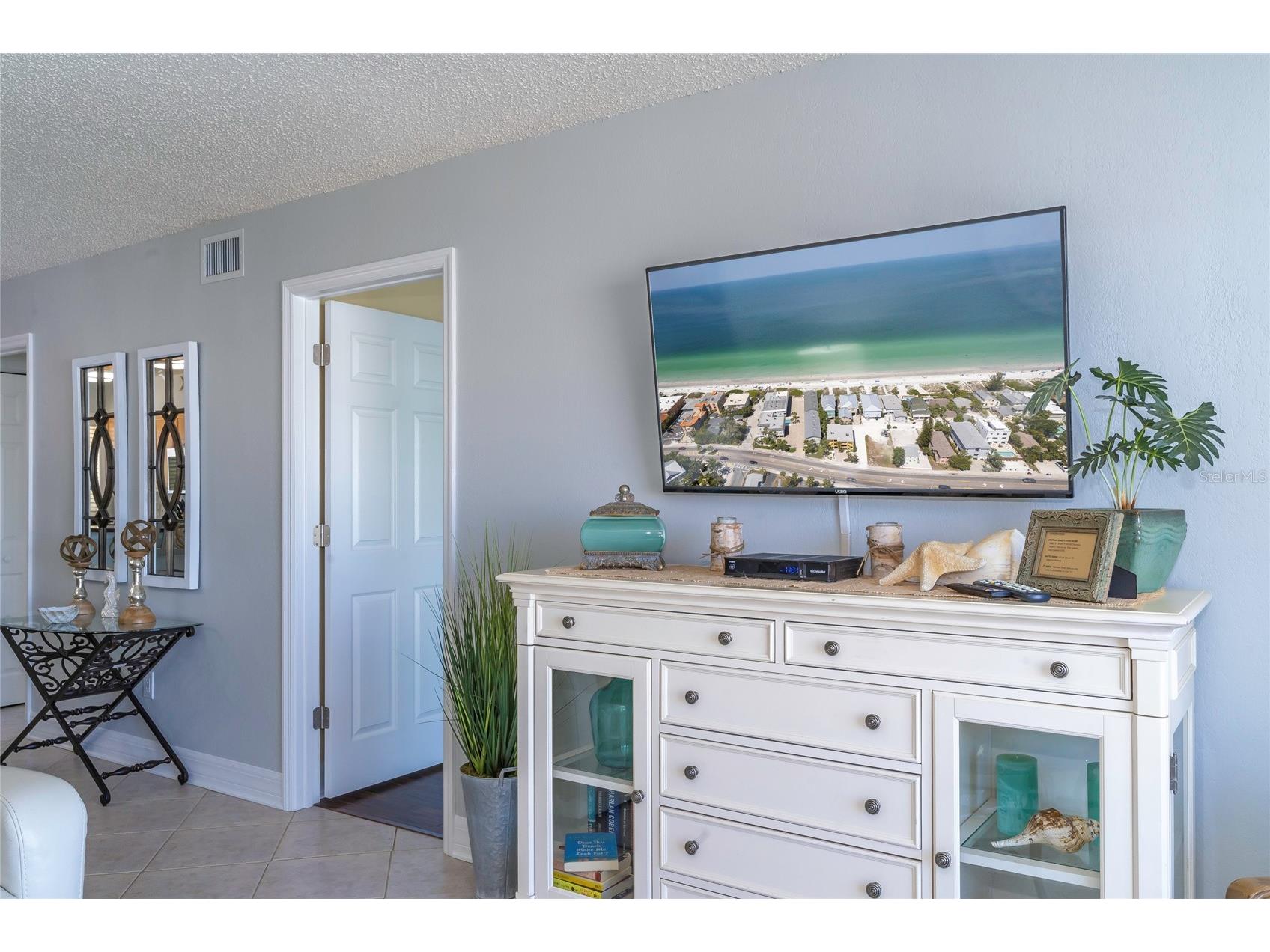 708 Gulf Boulevard #D Indian Rocks Beach FL 33785 W7885342 image19