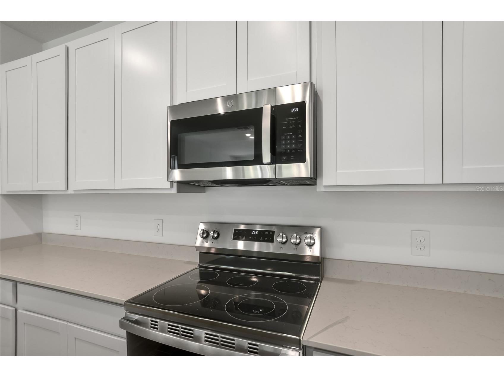 708 Lake Dell Avenue Dundee FL 33838 S5127165 image9