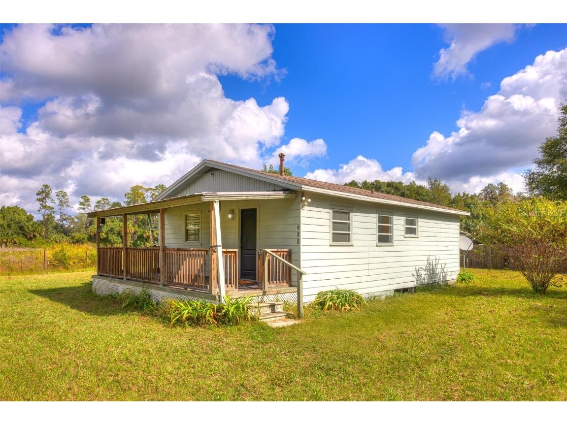 708 Lake Shore Drive Pierson FL 32180 - LAKE EMPORIA V4945473 image1