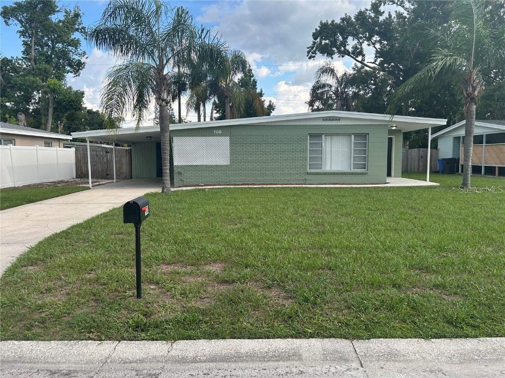 708 Lakewood Avenue Tampa FL 33613 TB8413530 image1
