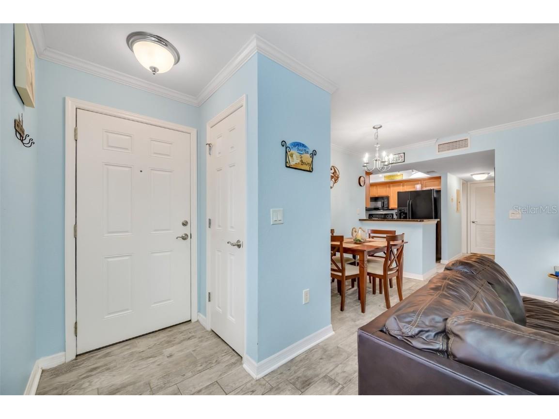 708 Lyndhurst #104 Dunedin FL 34698 TB8452369 image12