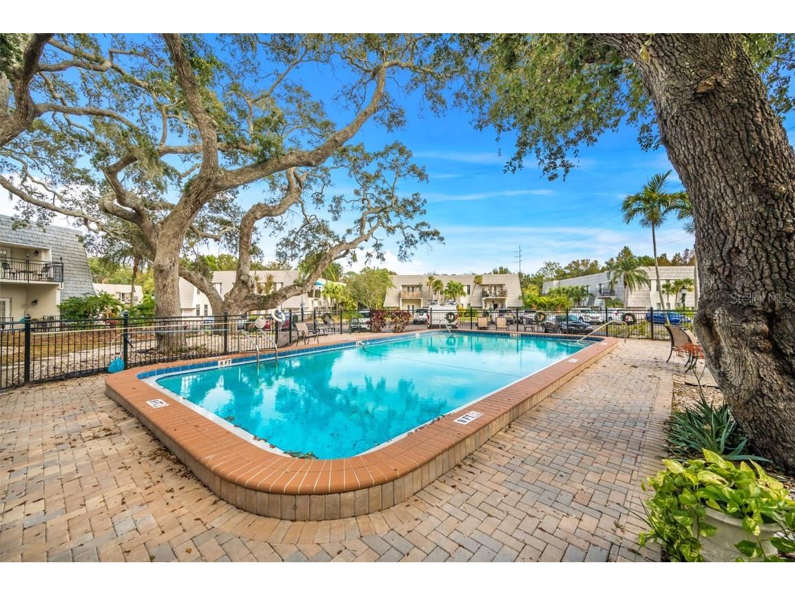 708 Lyndhurst #104 Dunedin FL 34698 TB8452369 image38