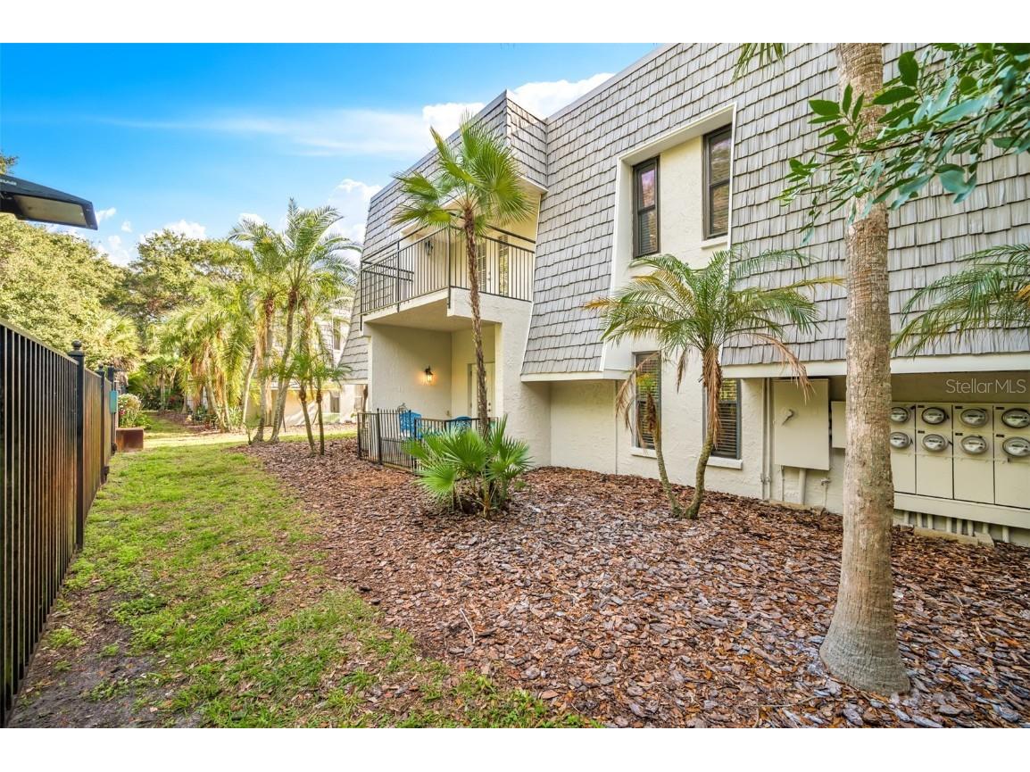 708 Lyndhurst #104 Dunedin FL 34698 TB8452369 image6