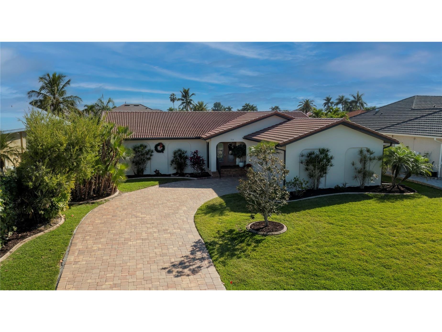 708 Macedonia Drive Punta Gorda FL 33950 C7519371 image1