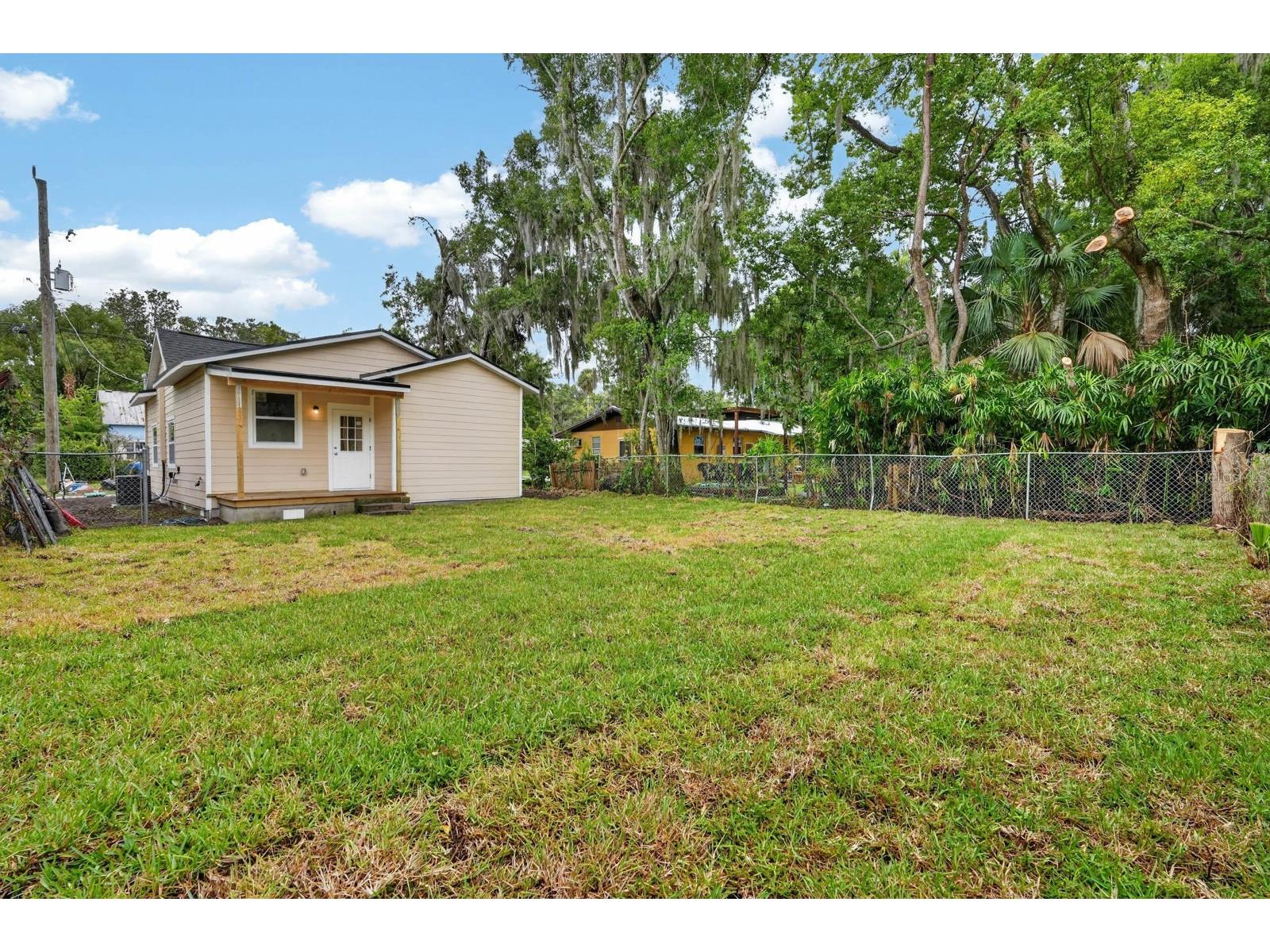 708 Madison Street Palatka FL 32177 FC319218 image24