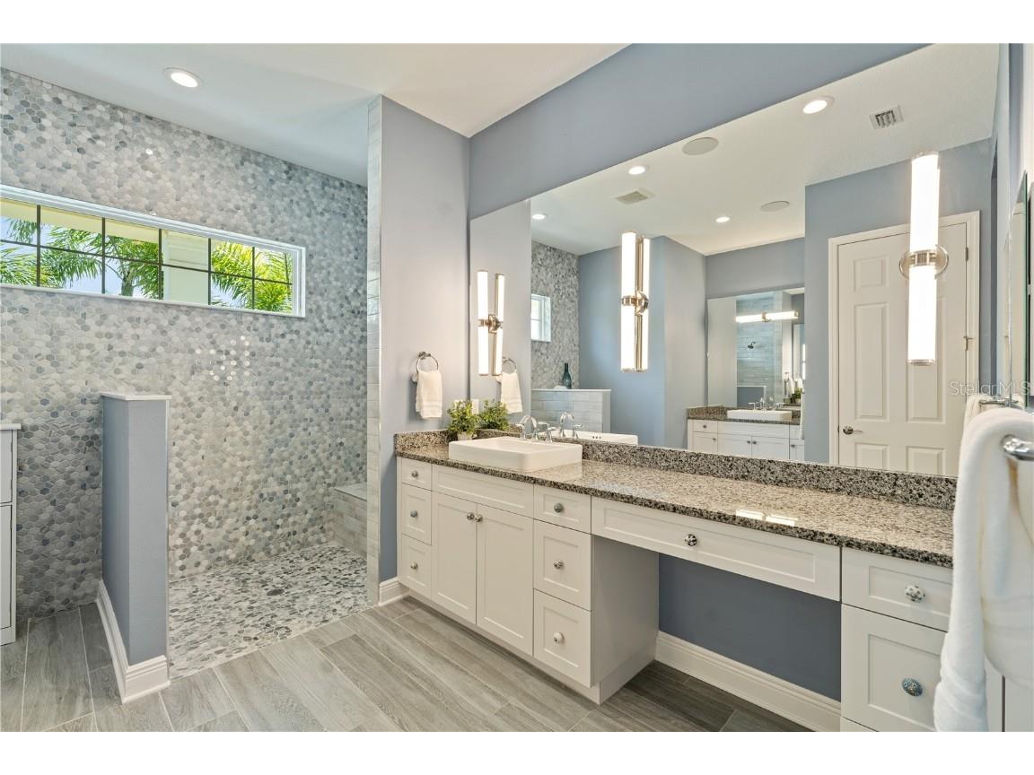 708 Manns Harbor Drive Apollo Beach FL 33572 TB8411593 image10