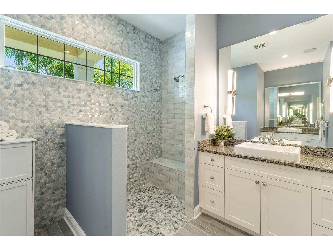 708 Manns Harbor Drive Apollo Beach FL 33572 TB8411593 image16