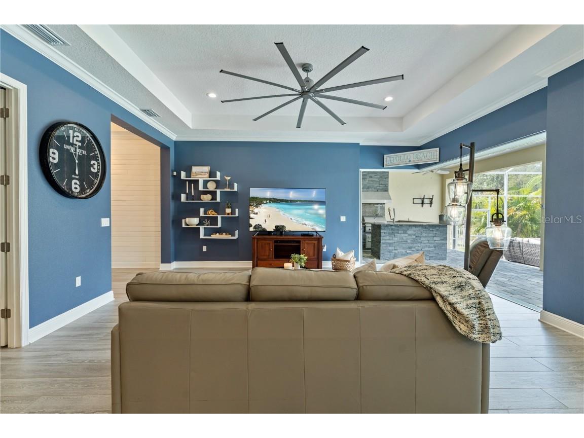 708 Manns Harbor Drive Apollo Beach FL 33572 TB8411593 image21