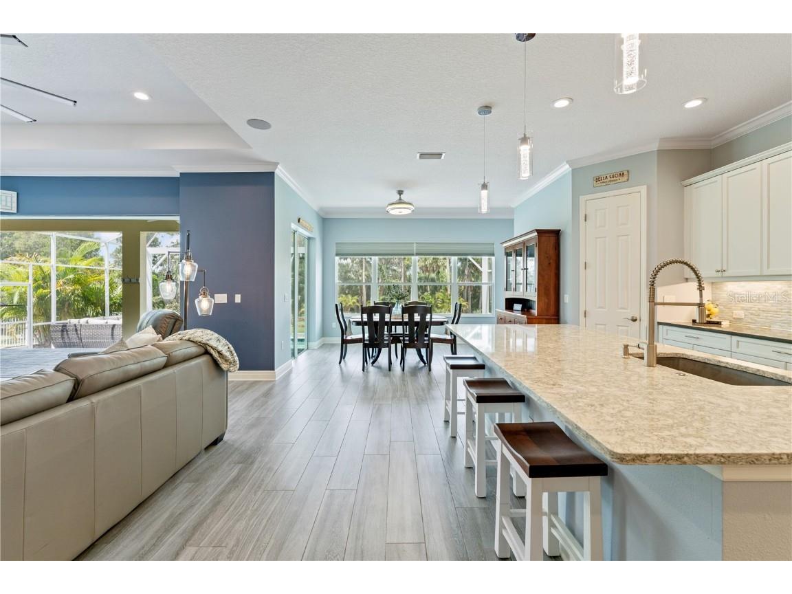 708 Manns Harbor Drive Apollo Beach FL 33572 TB8411593 image25