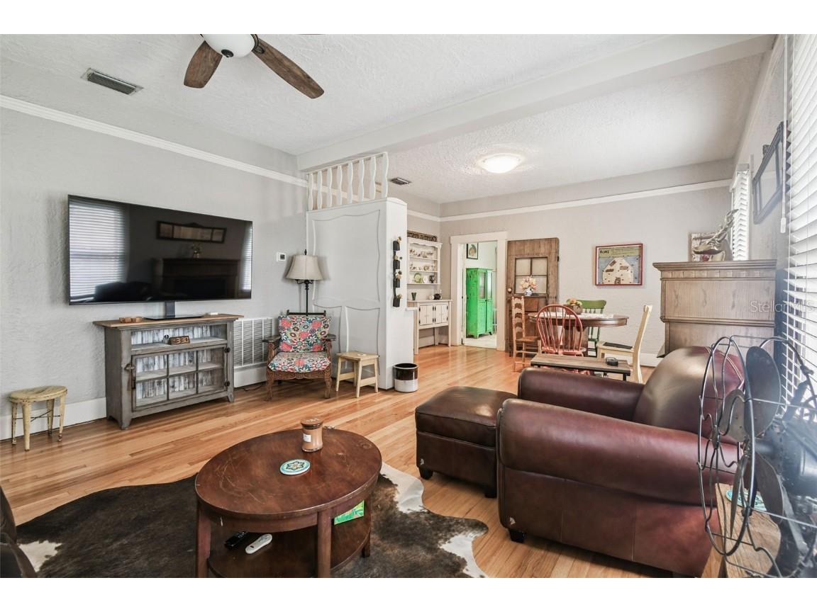 708 N Warnell Street Plant City FL 33563 TB8440293 image2