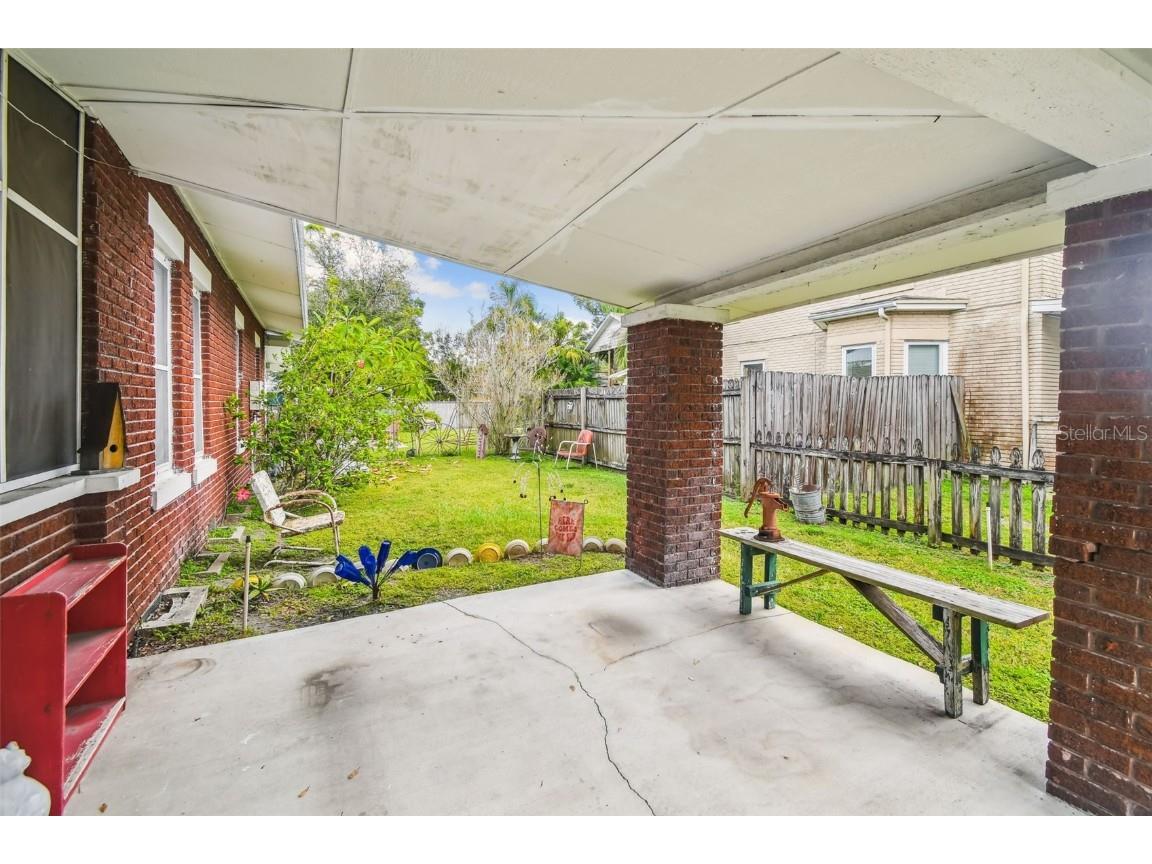 708 N Warnell Street Plant City FL 33563 TB8440293 image46