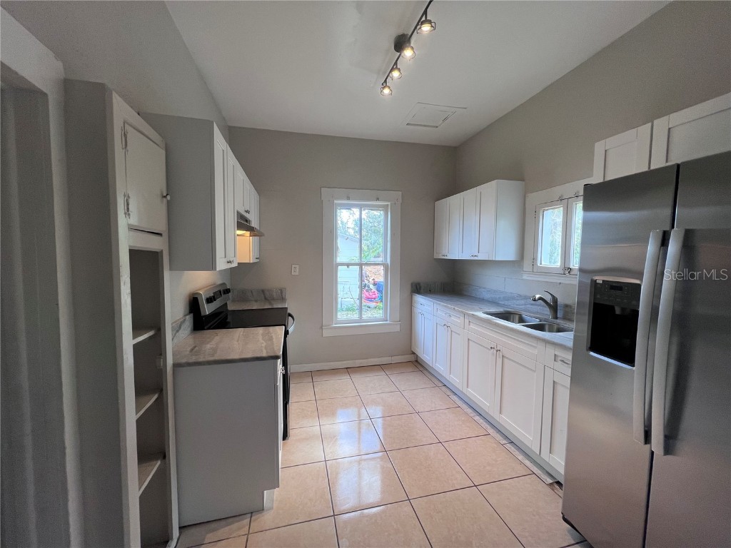 708 NW 3rd Street Mulberry FL 33860 L4957992 image8