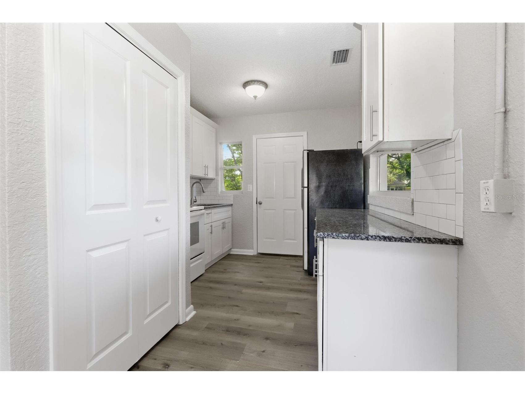708 S Palmetto Avenue Deland FL 32720 O6406308 image8
