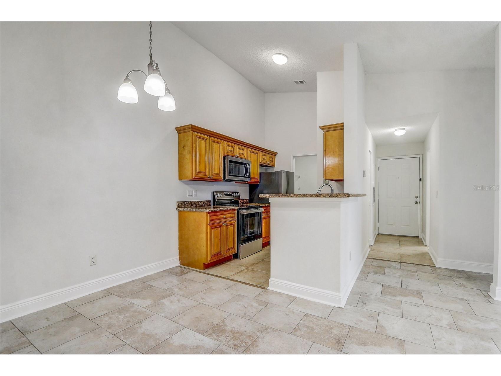 708 Secret Harbor Unit 204 Lane #204 Lake Mary FL 32746 O6393959 image8