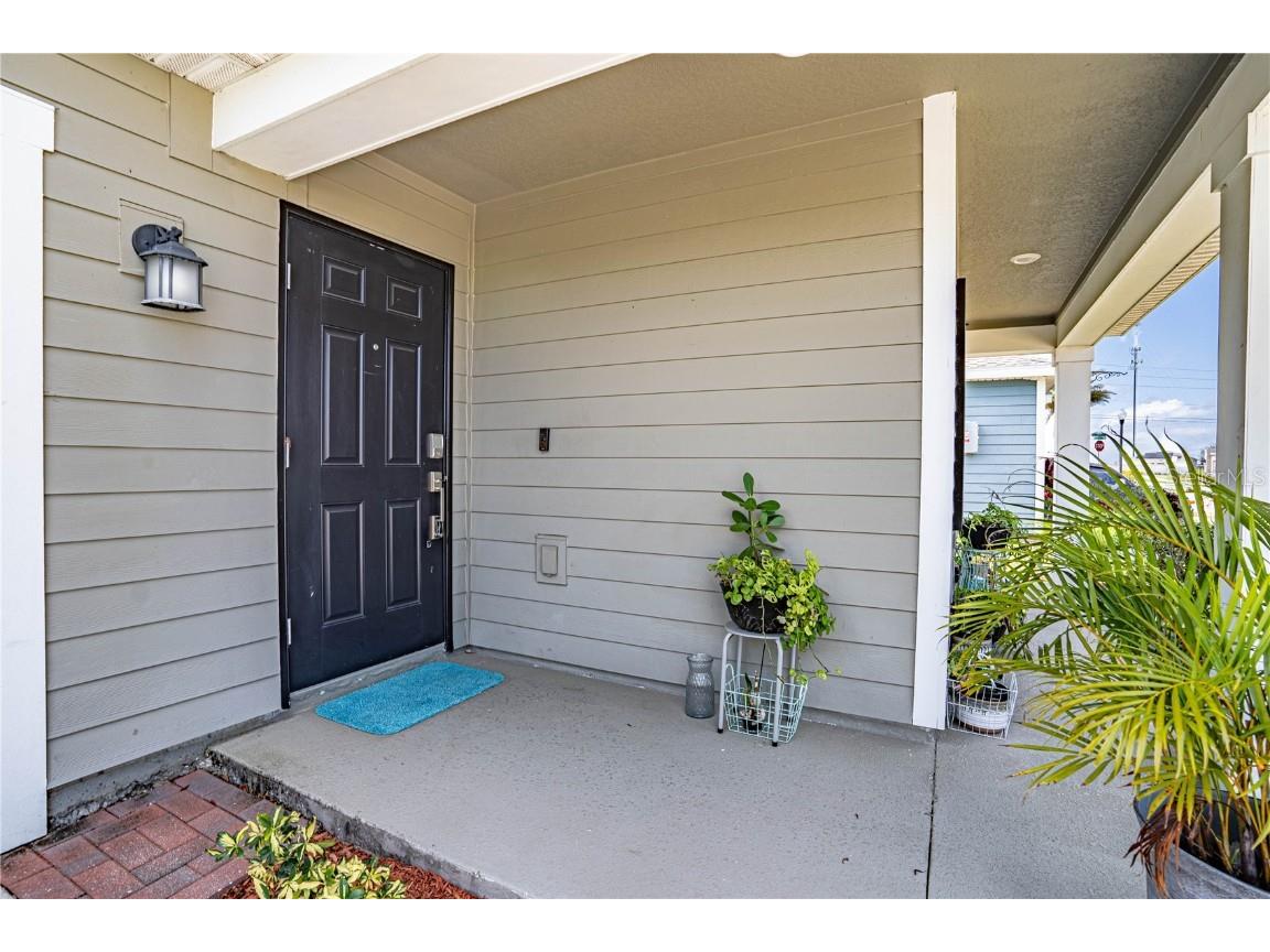 708 Simone Court Haines City FL 33844 P4933801 image2