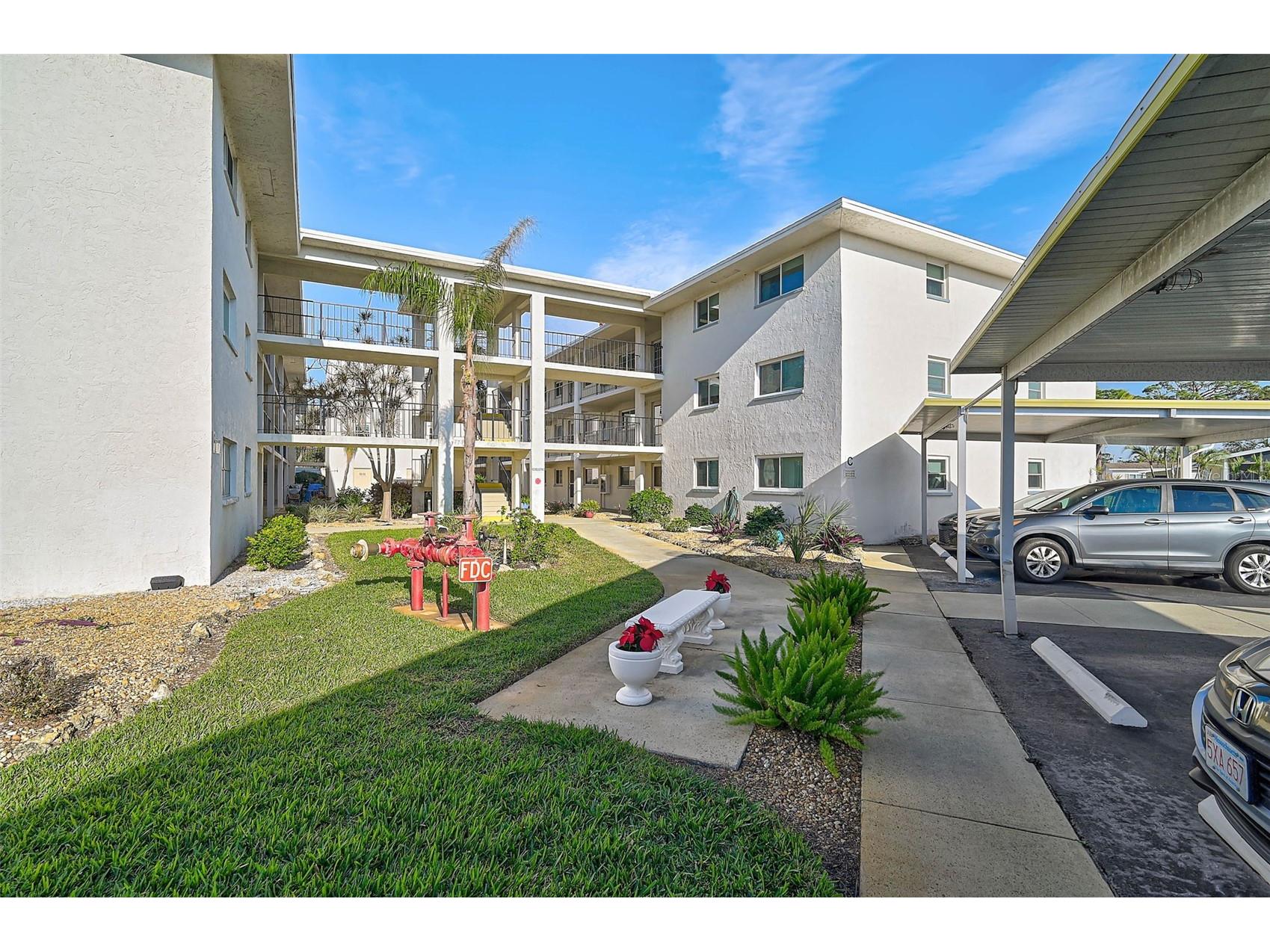 708 Tamiami Trail S #115 Venice FL 34285 N6142625 image2