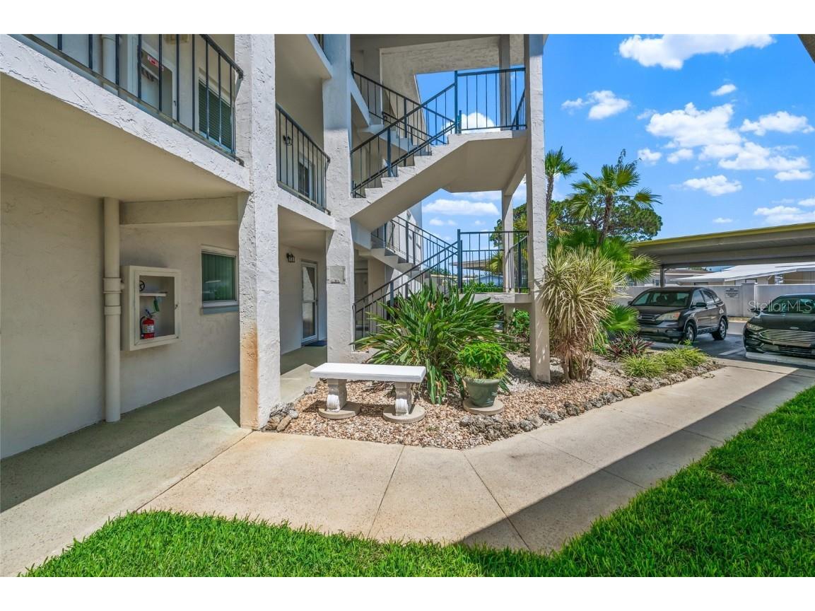 708 Tamiami Trail S #120 Venice FL 34285 N6140070 image3