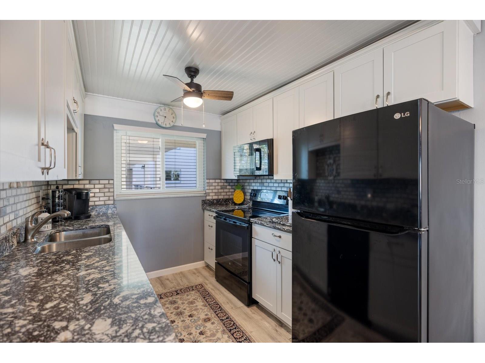 708 Tamiami Trail S #209 Venice FL 34285 N6143491 image6