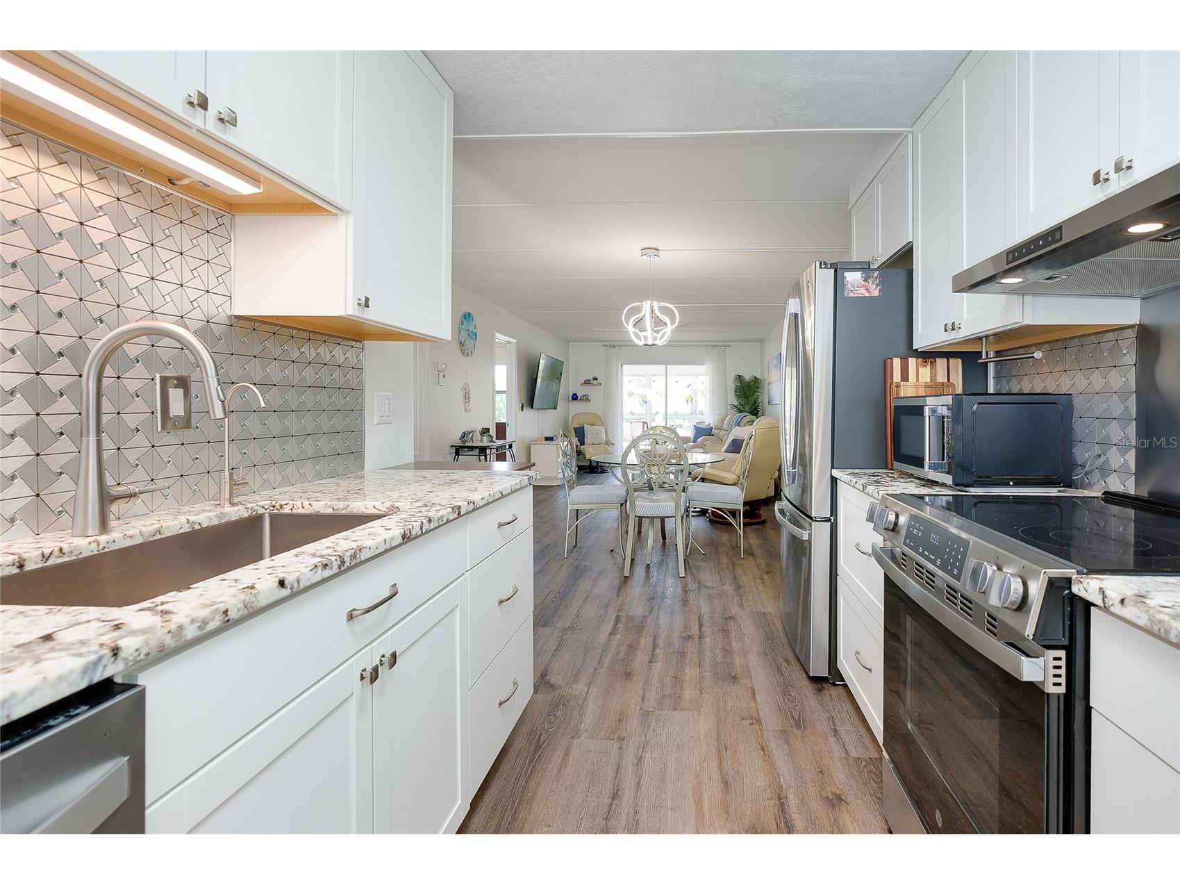 708 Tamiami Trail S #216 Venice FL 34285 N6144569 image9