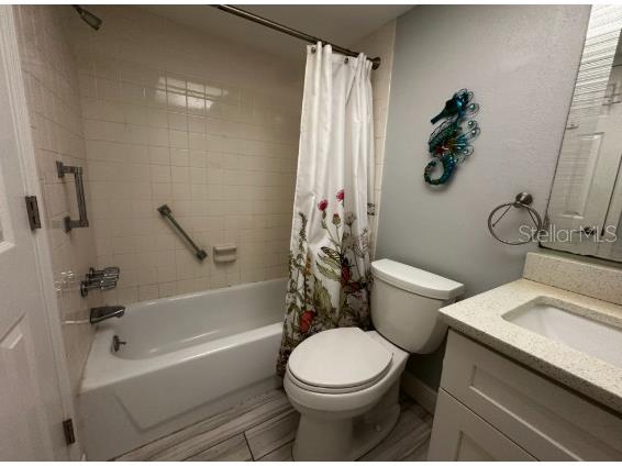 708 Tamiami Trail S #318 Venice FL 34285 A4670332 image10