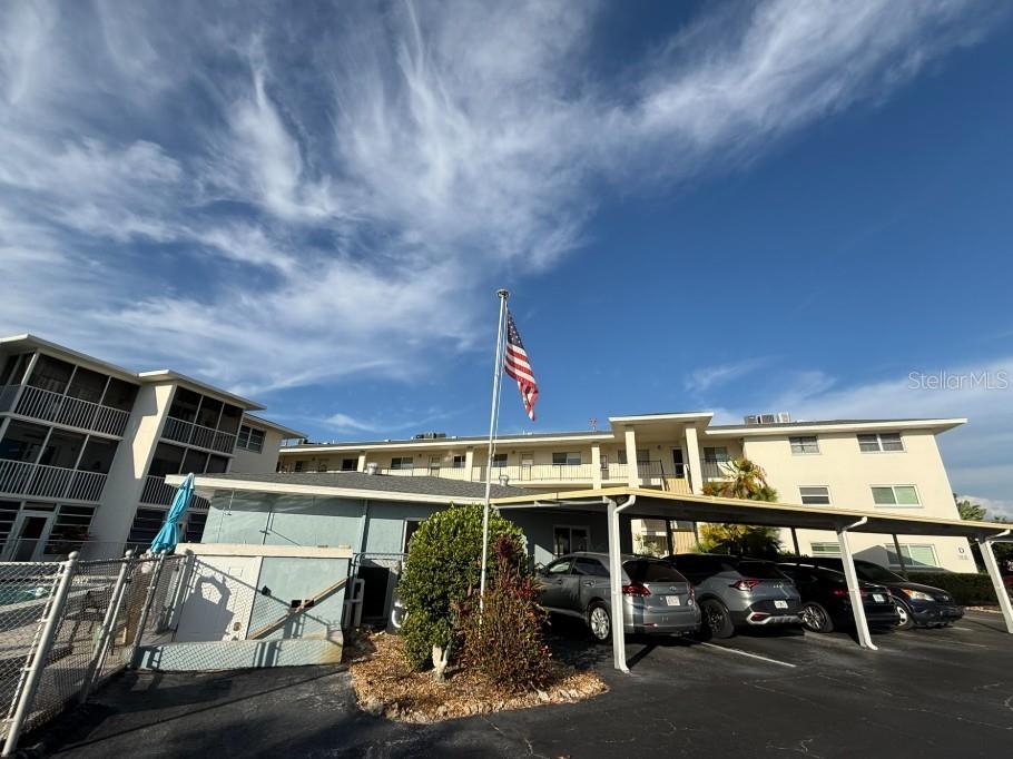 708 Tamiami Trail S #318 Venice FL 34285 A4673328 image1