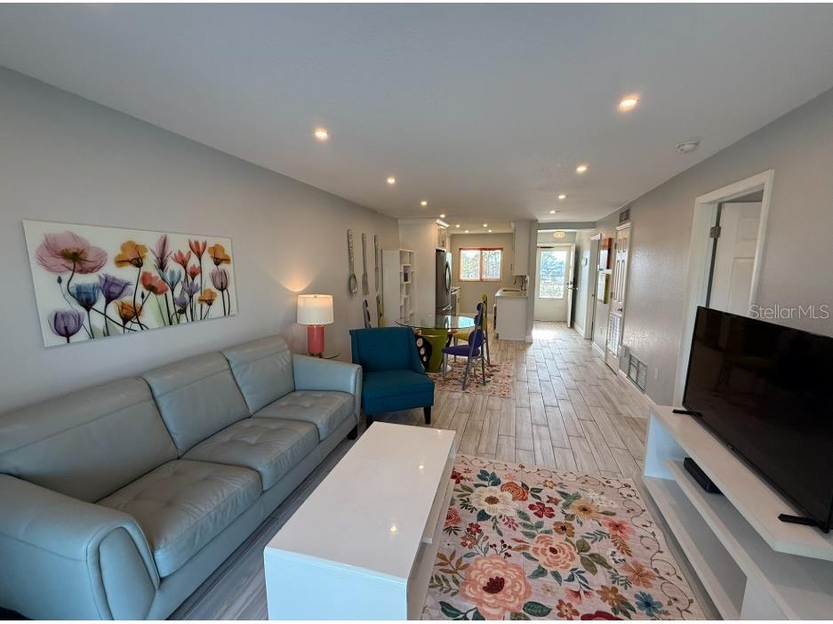 708 Tamiami Trail S #318 Venice FL 34285 A4673328 image10