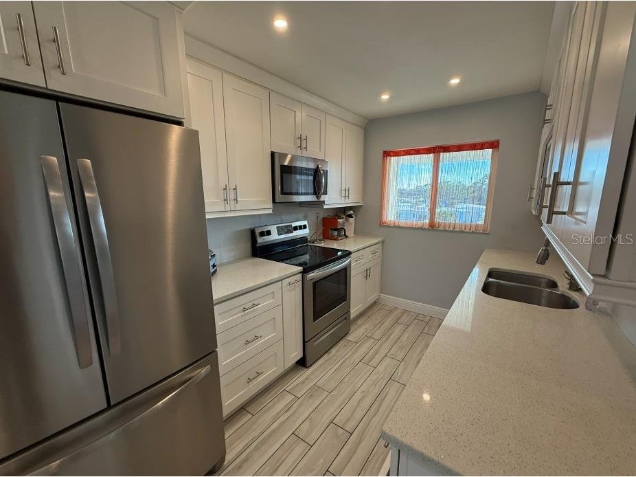 708 Tamiami Trail S #318 Venice FL 34285 A4673328 image12