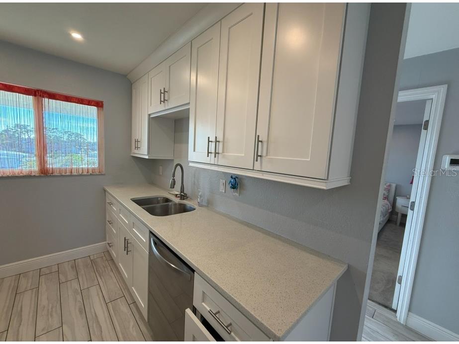 708 Tamiami Trail S #318 Venice FL 34285 A4673328 image13