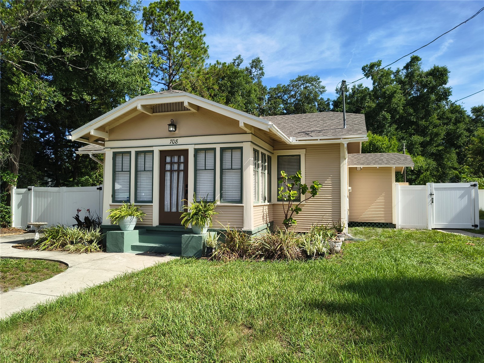 708 W Idlewild Avenue Tampa FL 33604 TB8521211 image3