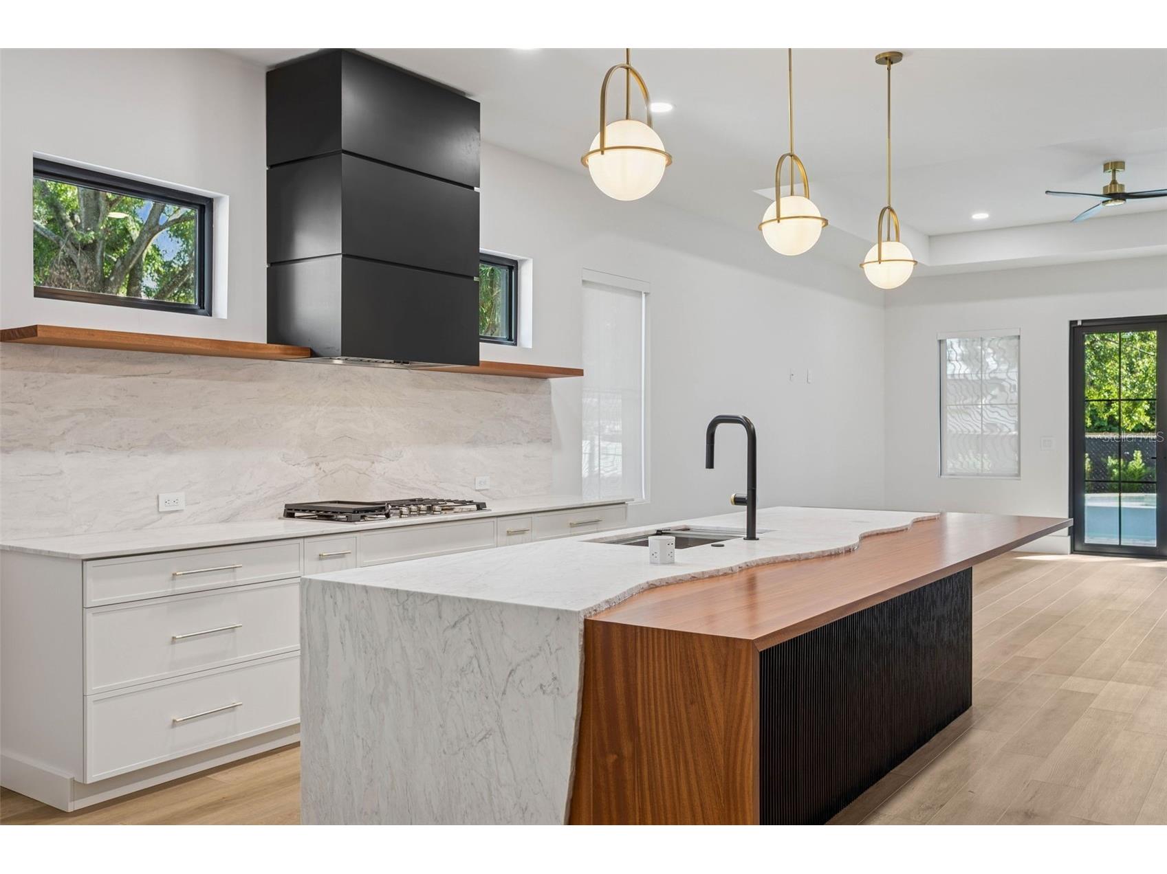 708 W Kentucky Avenue Tampa FL 33603 TB8451255 image16