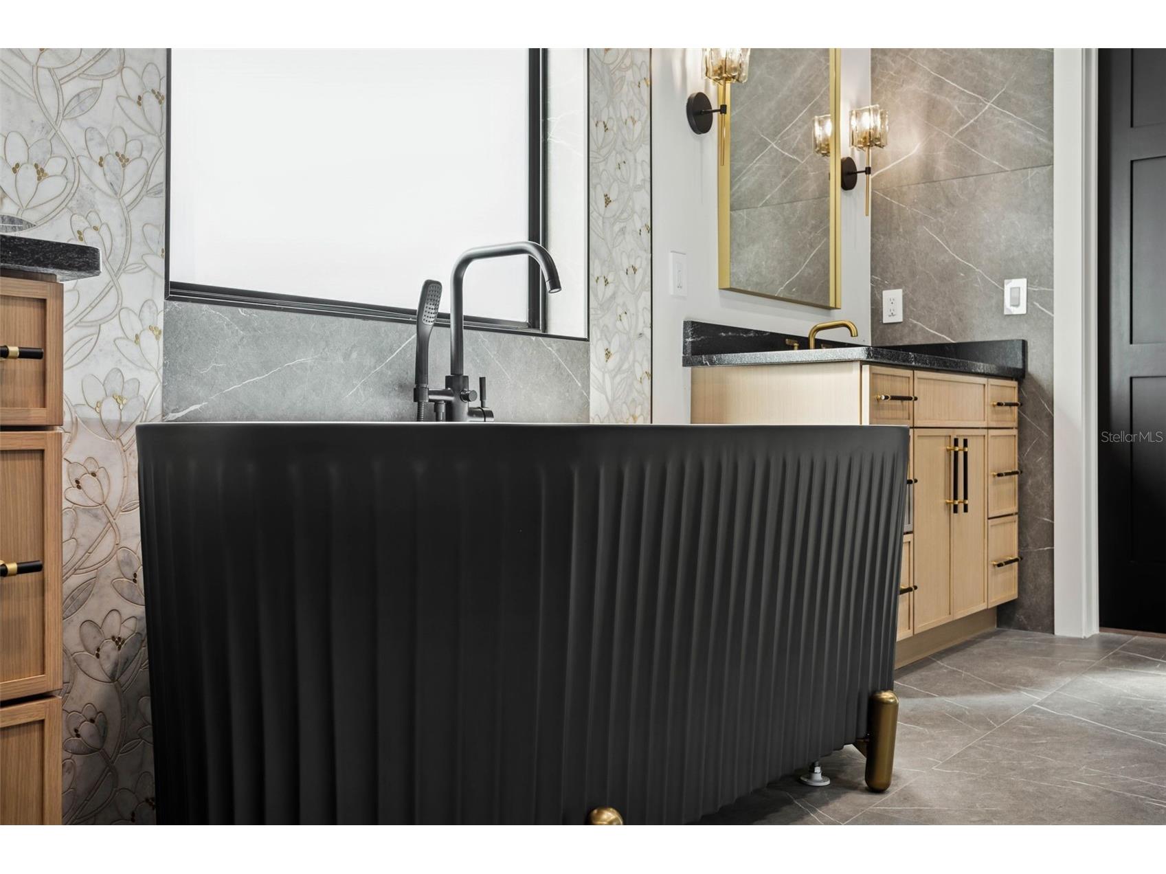 708 W Kentucky Avenue Tampa FL 33603 TB8451255 image42