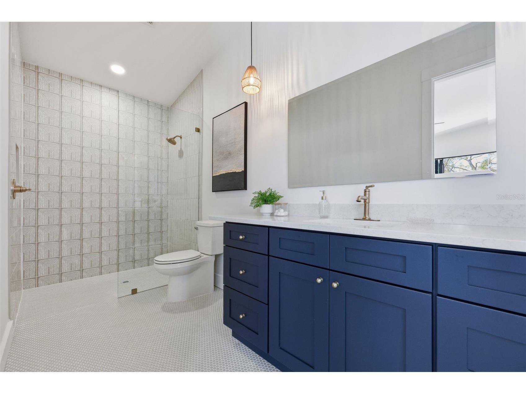 708 W Kentucky Avenue Tampa FL 33603 TB8451255 image67