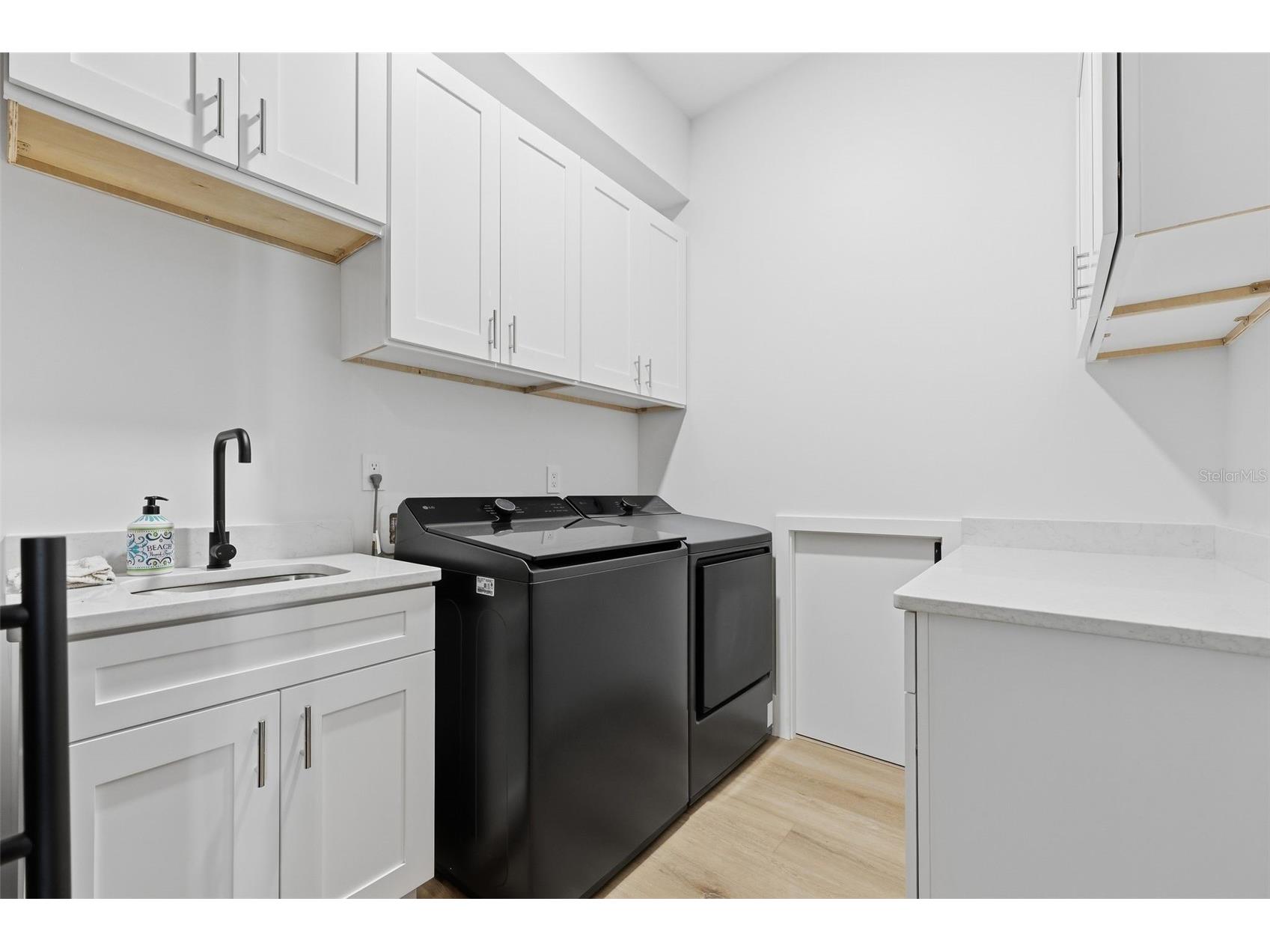 708 W Kentucky Avenue Tampa FL 33603 TB8518801 image16