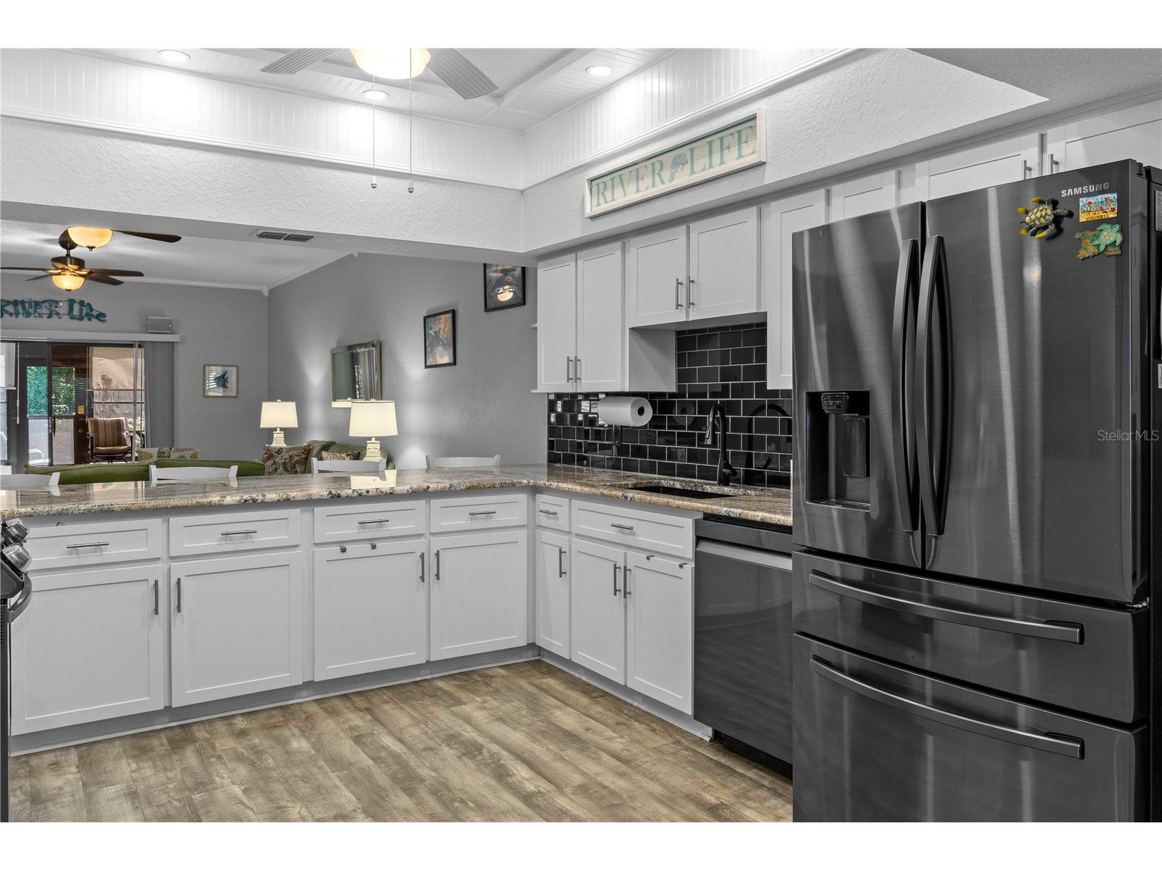 7080 River Run Boulevard Weeki Wachee FL 34607 - WEEKI WACHEE RIVER TB8508240 image13