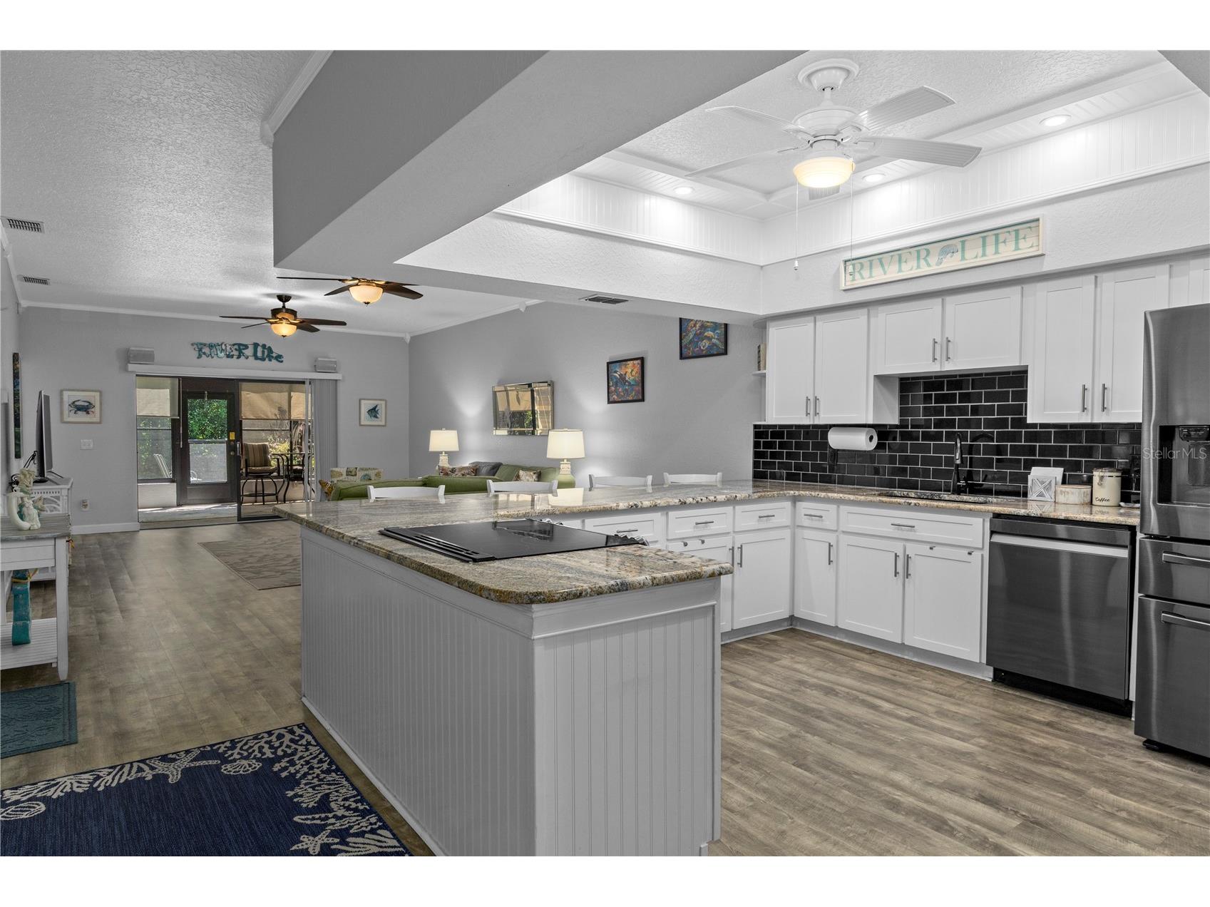 7080 River Run Boulevard Weeki Wachee FL 34607 - WEEKI WACHEE RIVER TB8508240 image14