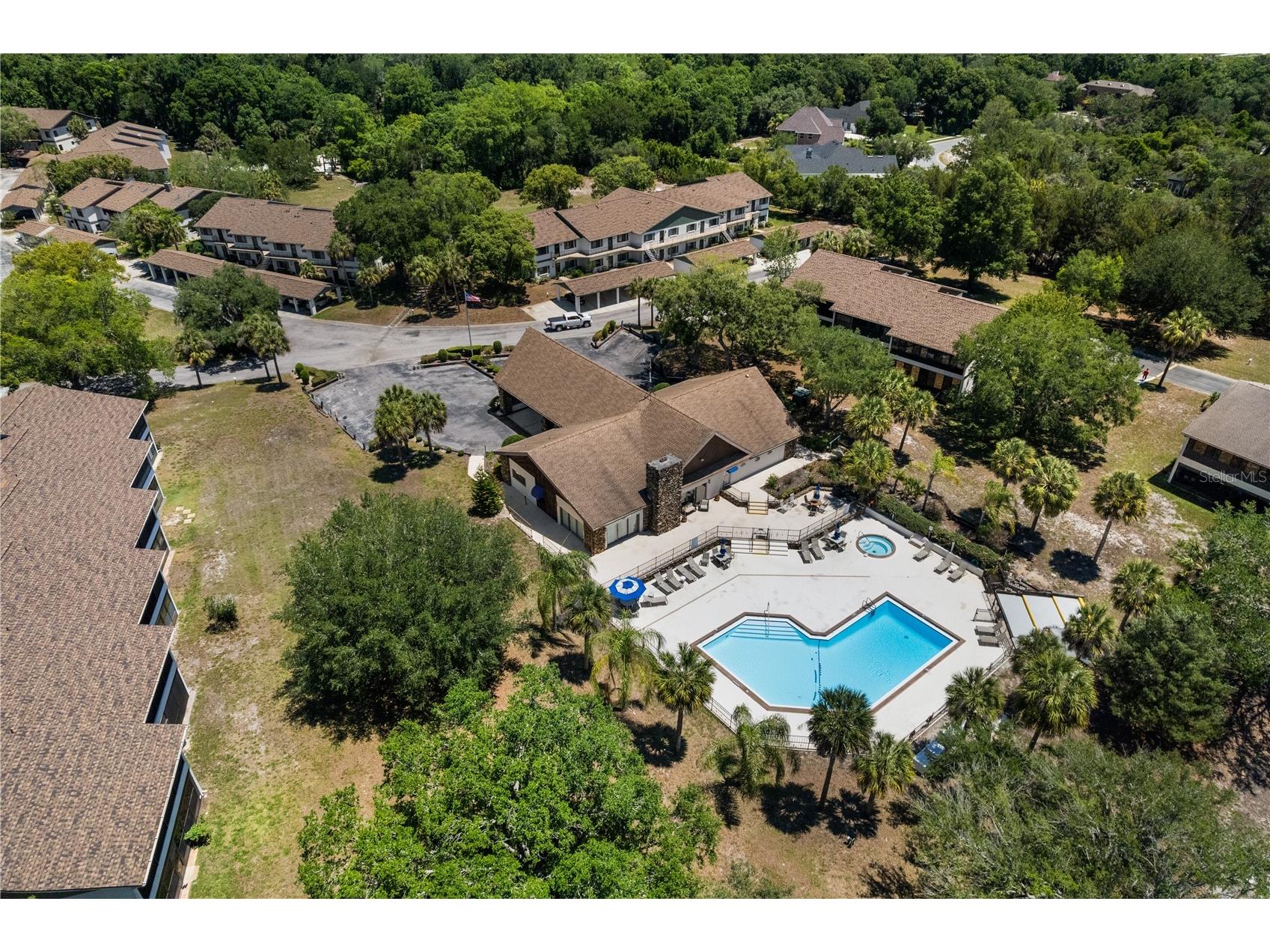 7080 River Run Boulevard Weeki Wachee FL 34607 - WEEKI WACHEE RIVER TB8508240 image31