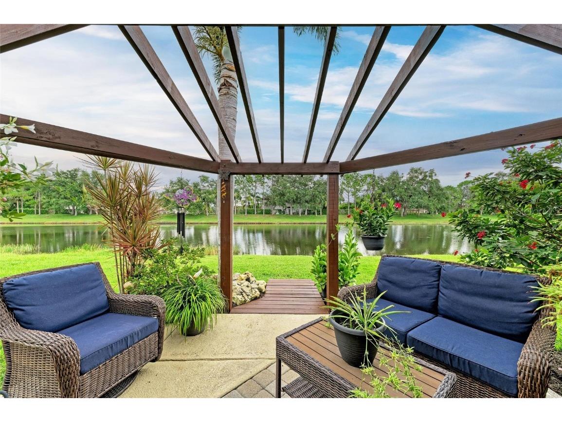 7081 Chatum Light Run Bradenton FL 34212 - COMMUNITY POND A4662319 image47