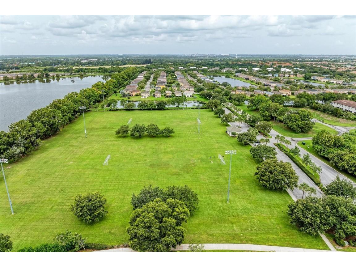 7081 Chatum Light Run Bradenton FL 34212 - COMMUNITY POND A4662319 image52