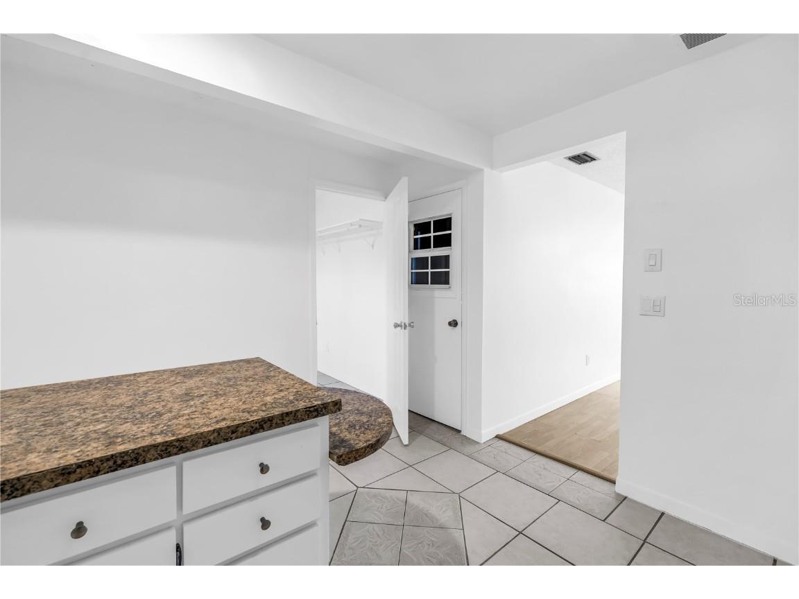 7081 Lafayette N #7081 Pinellas Park FL 33781 TB8446455 image15