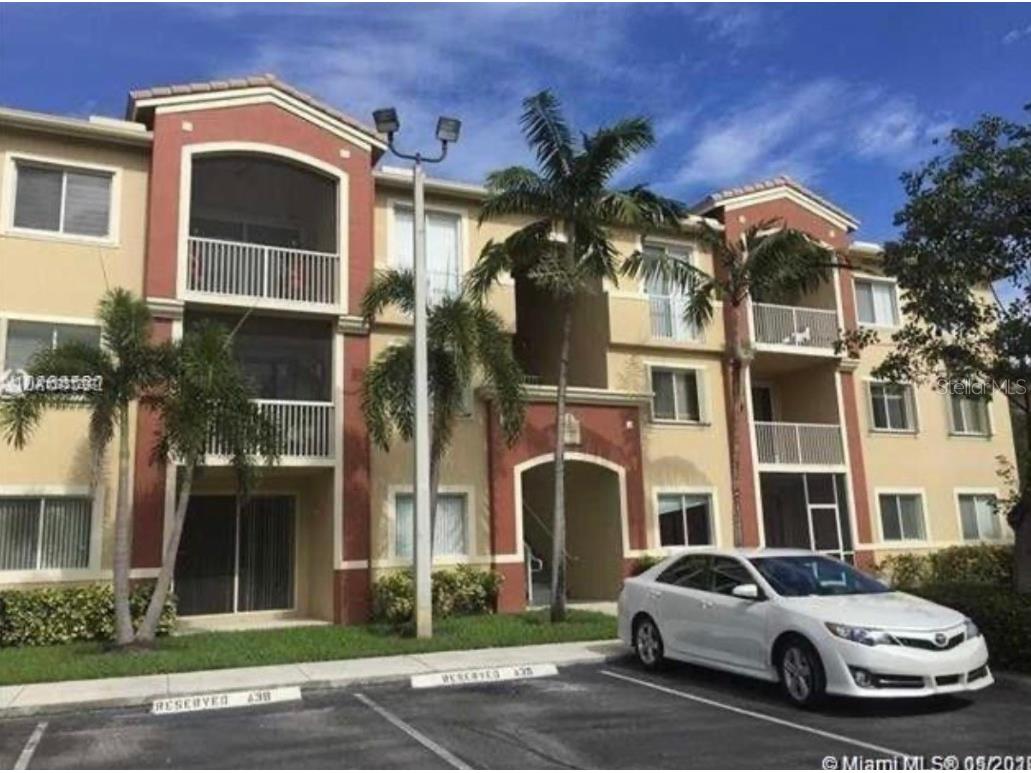 7085 Nova Drive 212, Davie, FL, 33312 MLS J972272 Edina Realty