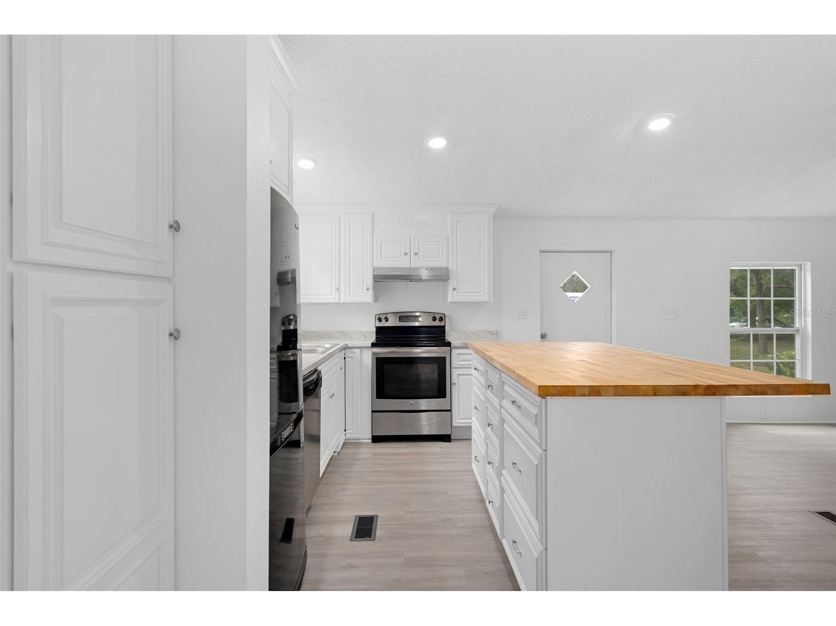 7085 Toucan Trail Spring Hill FL 34606 TB8472711 image12