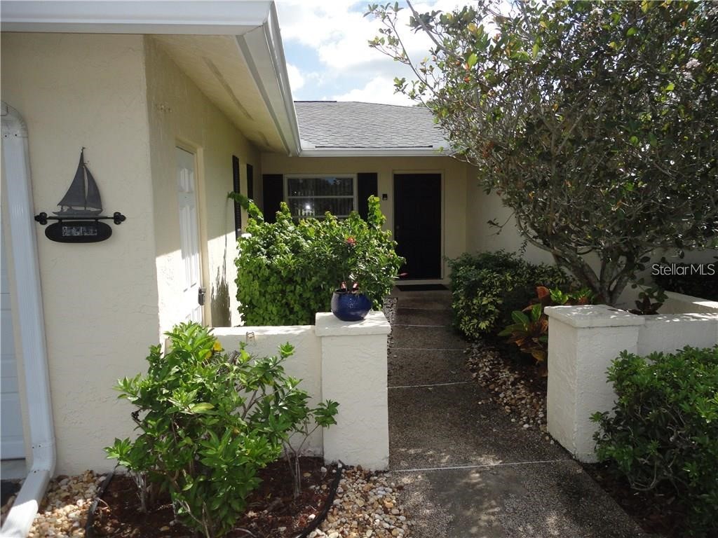 7085 W Country Club Drive N #V-49 Sarasota FL 34243 A4556301 image1