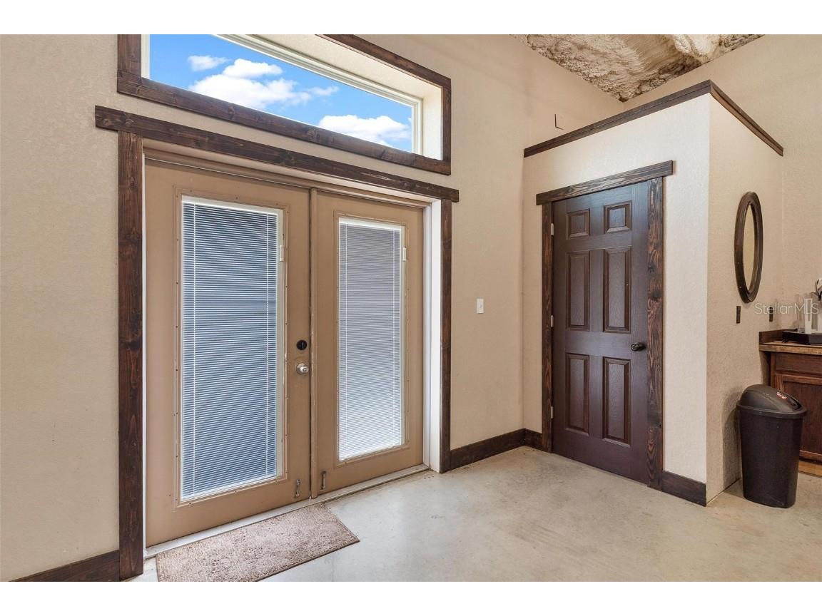 7086 Number Two Road Howey In The Hills FL 34737 G5102448 image19