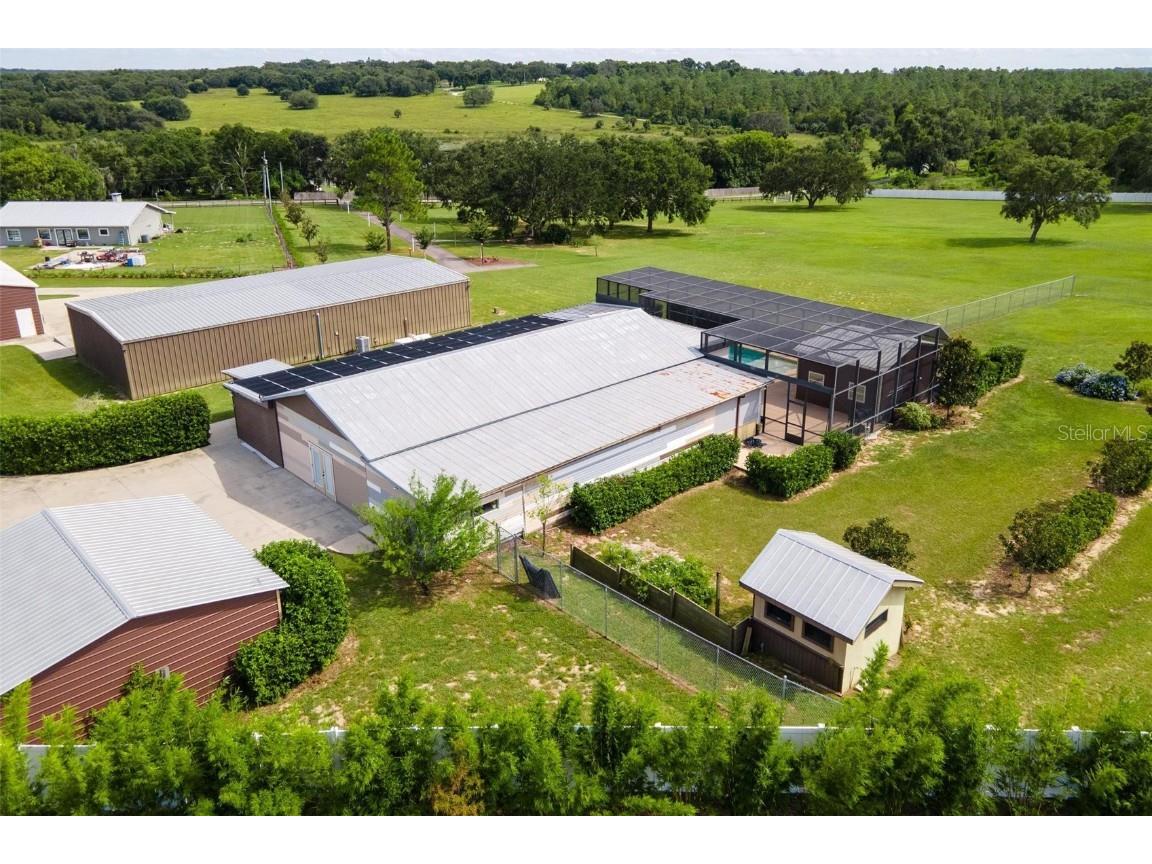 7086 Number Two Road Howey In The Hills FL 34737 G5102448 image2