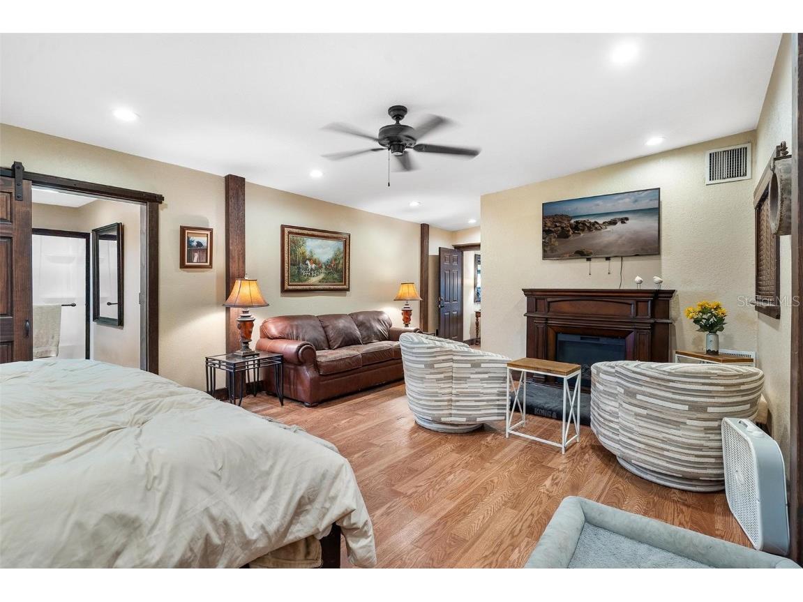 7086 Number Two Road Howey In The Hills FL 34737 G5102448 image25