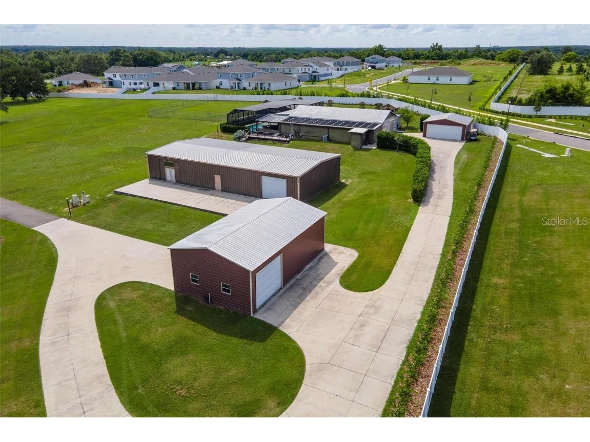 7086 Number Two Road Howey In The Hills FL 34737 G5102448 image3