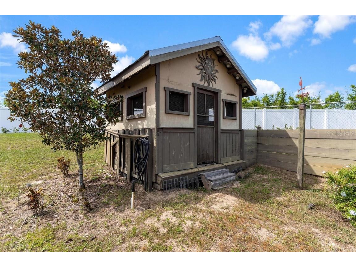 7086 Number Two Road Howey In The Hills FL 34737 G5102448 image55