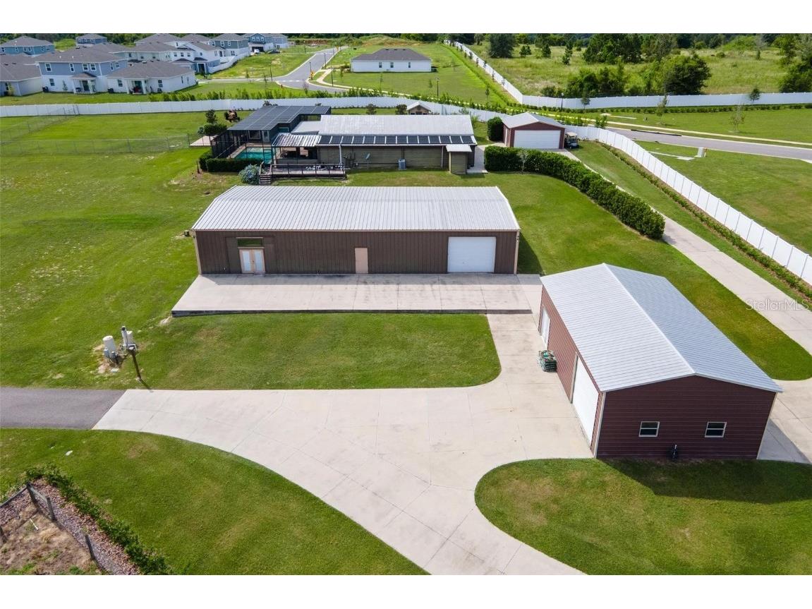 7086 Number Two Road Howey In The Hills FL 34737 G5102448 image59